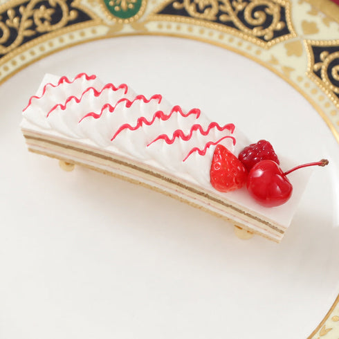 <02013>フリルレースショートケーキのバレッタ