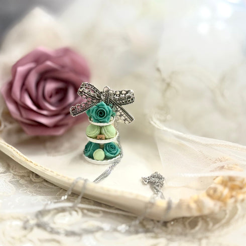 <03002>Afternoon tea stand necklace(Green・Silver)