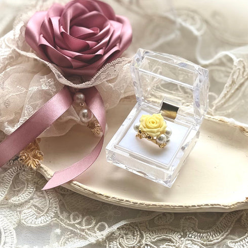 <03043>Single Rose Ring (Yellow)