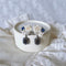 <05003>White rose and royal blue clip earrings