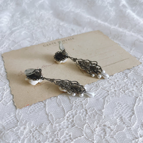 <05005>Chandelier-style clip earrings