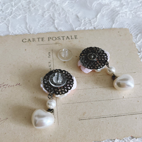 <05010>Pink rose collage pierced earrings