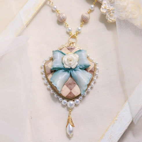 <06003>Ribbon and Rose Necklace, Saxony Blue