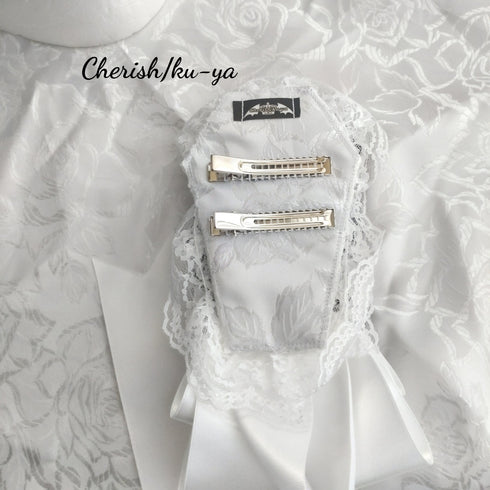 <08002>Rose coffin hair clip White x Dark Blue