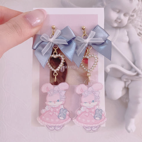 <09008>Fluffy bunny collaboration Earrings