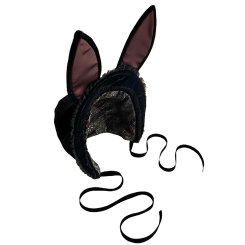 <09015>黒うさぎのボンネット