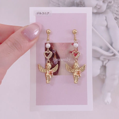 <09058>A tiny pearl and an angel Clip-On Earrings