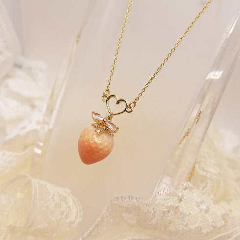 <10009>strawberry&open heart necklace (elegant rose)