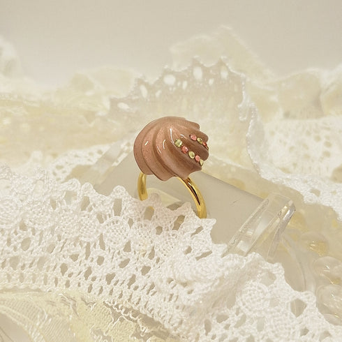 <10030>cream ring