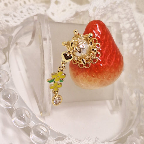 <10042>princess strawberry ring big half (pure red)
