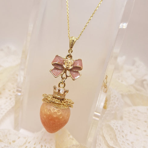 <10073>princess strawberry necklace pink ribbon