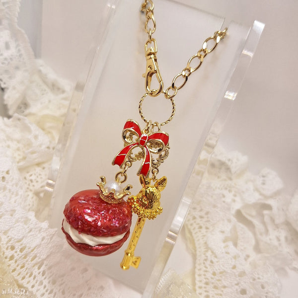 <10087>clown macron rabbit key charm (berry)