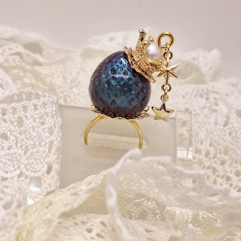 <10100>dark princess strawberry ring star charm(slightly blue)