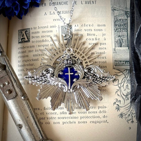 <12011>Vas Incarnationis necklace - Heart - Blue