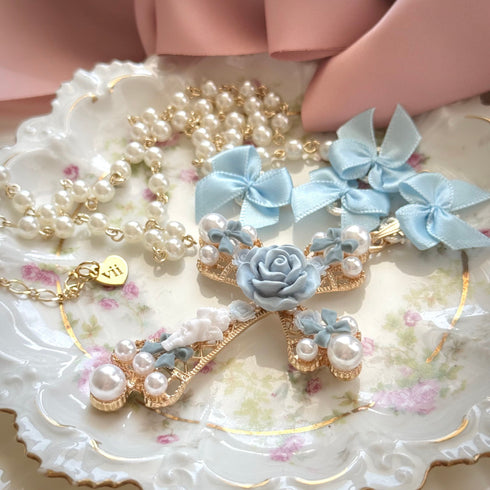 <12020>Parure de Rose necklace - Blue