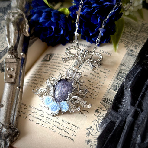 <12030>The Virtuous Rose necklace - Silver Light Blue