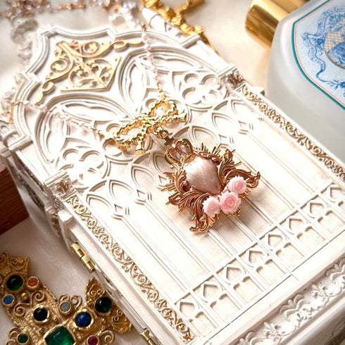 <12032>The Virtuous Rose necklace - Gold Light Rose