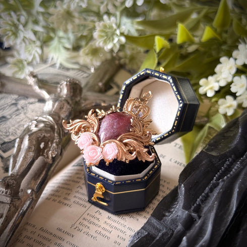 <12060>The Virtuous Rose Ring - Gold Dark Pink
