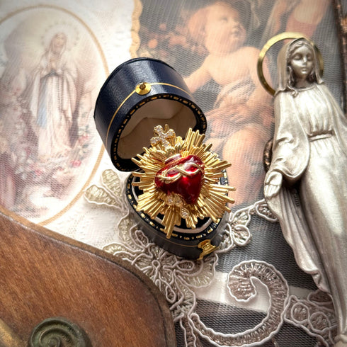 <12064>Weeping Corazon Ring