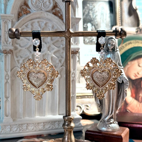 <12075>Immaculate Heart of Mary
