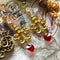 <12078>Fleur - de- Lis - Red