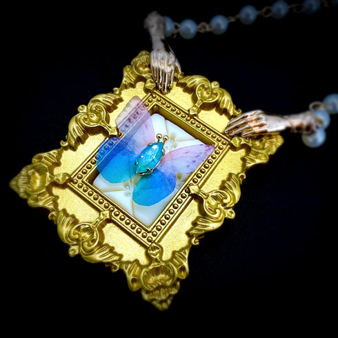 <14011>Butterfly specimen necklace Blue
