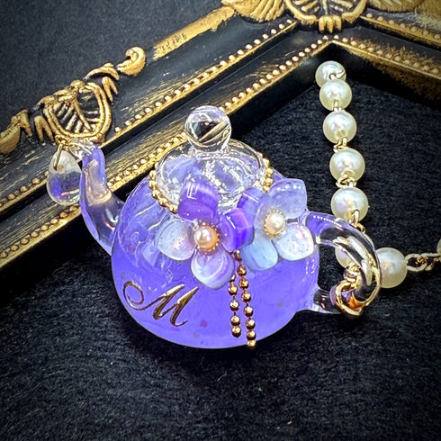 <14019>Magical Hydrangea teapot necklace purple to blue