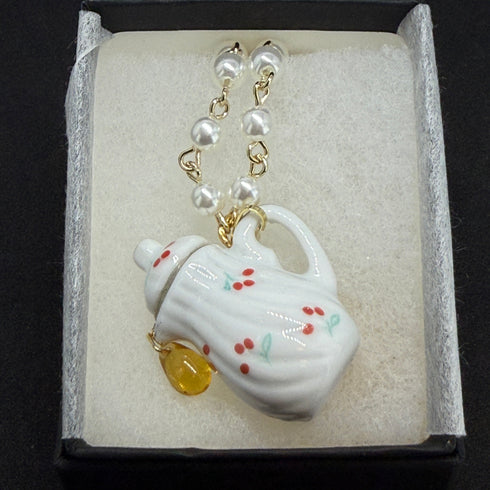 <14043>Antique tea pot necklace small cherry teadrop
