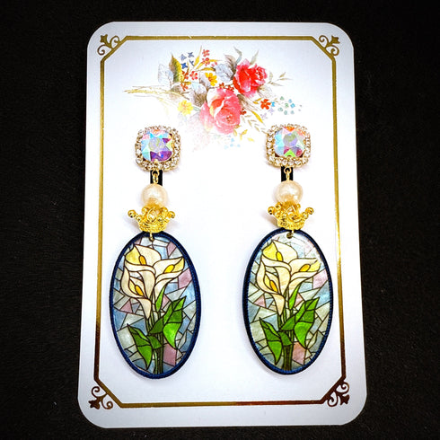 <14050>Calla lily stained glass earrings