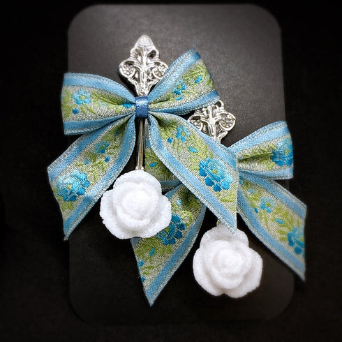 <14056>Antique Ribbon Rose Sugar Spoon Earrings blue