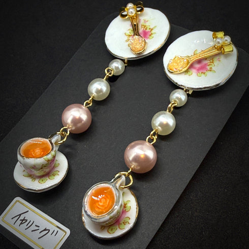 <14074>Rose plate and rose tea earrings