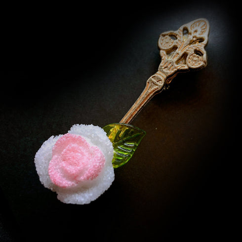 <14082>Rose sugar gold brooch Pink