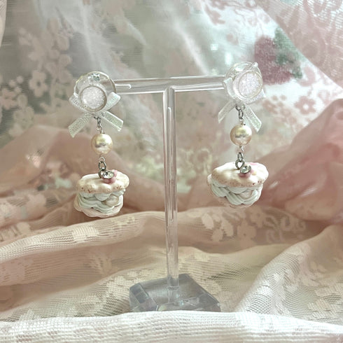 <15005>Pink Shell Macaron Earrings