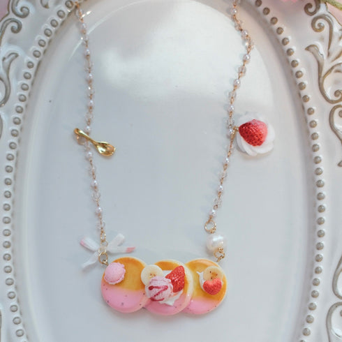 <15018>Strawberry Pancake Necklace