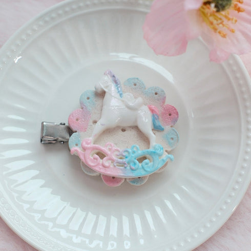 <15050>Blue Carousel Hairclip