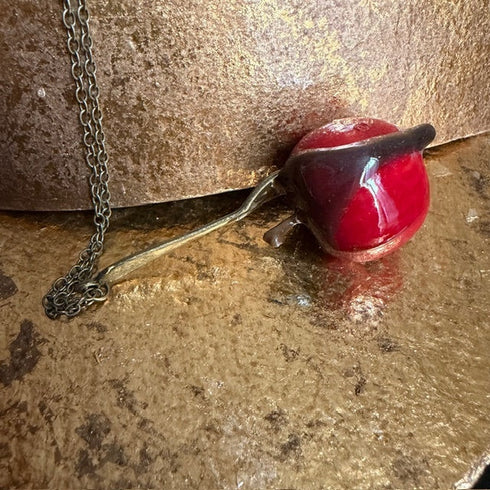 <17036>Chocolate‑Covered Apple Necklace