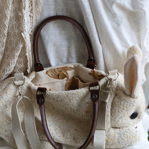 <18006>Textured White Straight-Eared Rabbit Bag
