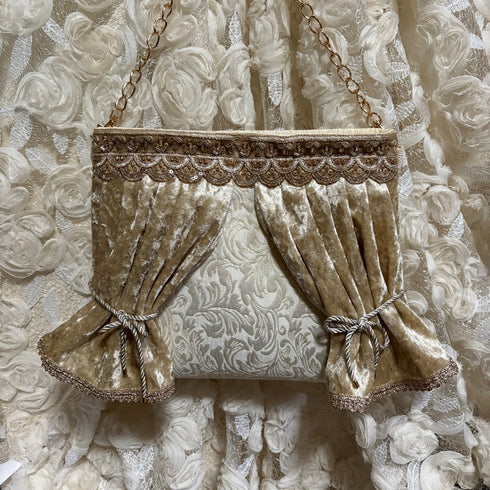 <20008>Theater Shoulder Bag (White)