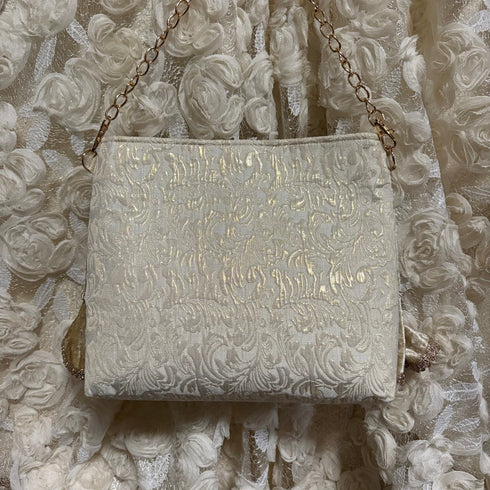 <20008>Theater Shoulder Bag (White)