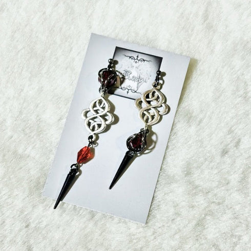 <21016>Elegant Asymmetry earring (red)