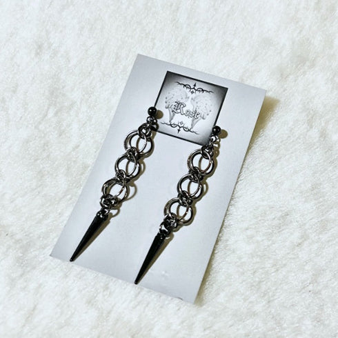 <21020>Figaro chain earring (Black x thorn)