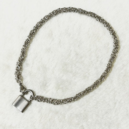 <21032>Padlock necklace