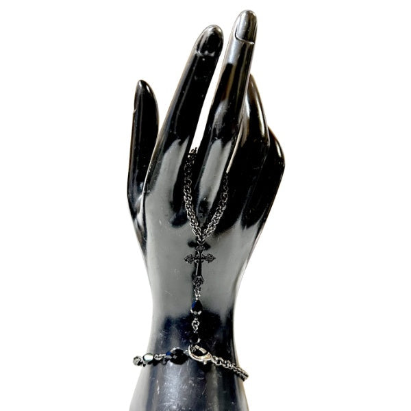 <21038>hand chain / black cross