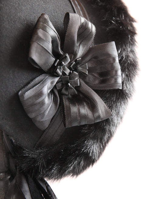 <22006>The Black Rabbit of Winter