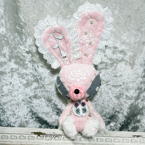 <24004>Pink VANNY printed with white roses