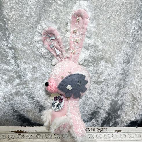 <24004>Pink VANNY printed with white roses