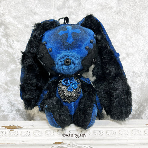 <24007>Blue SOPPY with a cross motif