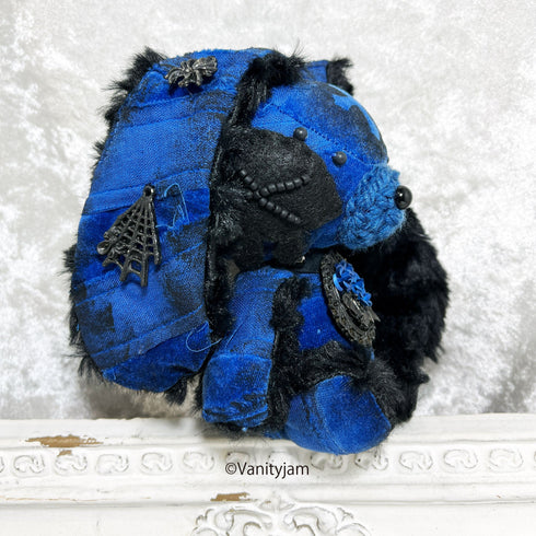<24007>Blue SOPPY with a cross motif