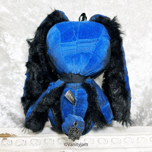 <24007>Blue SOPPY with a cross motif