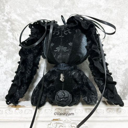 <24008>Black rose patterned SOPPY with corset weave